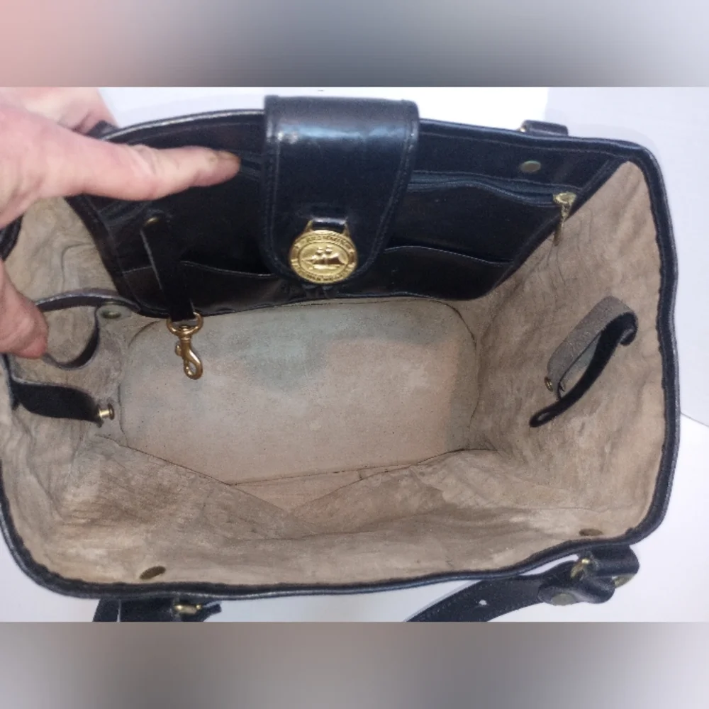 Black Woven Leather Shoulder Bag - Picture 11 of 13